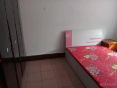 興苑小區(qū)二室一廳拎包入住