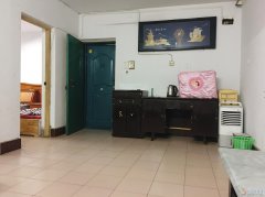 興苑小區(qū)二室一廳拎包入住
