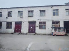 狂口商貿(mào)城房屋出租，年交每年4000元，或月交每月400元