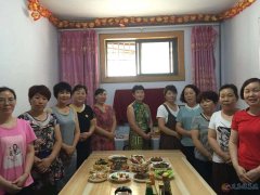 月嫂、育嬰師、保姆、鐘點(diǎn)工、護(hù)工。家政就找愛(ài)子緣