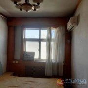 千秋礦千園小區(qū)   六樓    四室二廳  簡裝  低價(jià)誠心