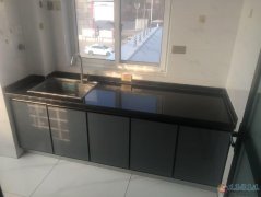 狂口老區(qū)兩室一廳精裝房三樓出租，水，電，暖齊全，家具齊全可拎