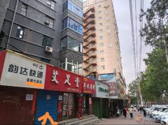 義馬市鴻慶路客都超市北20米門面房一間出租