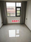 3樓精裝，未住過，130平三室兩廳，全新裝修，