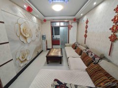 出租:千家小區(qū)2室1廳78㎡，1樓、普裝、550元/