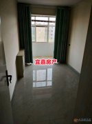 體育廣場對面精裝三樓 2室1廳住房 燃暖齊全14.8萬出 有